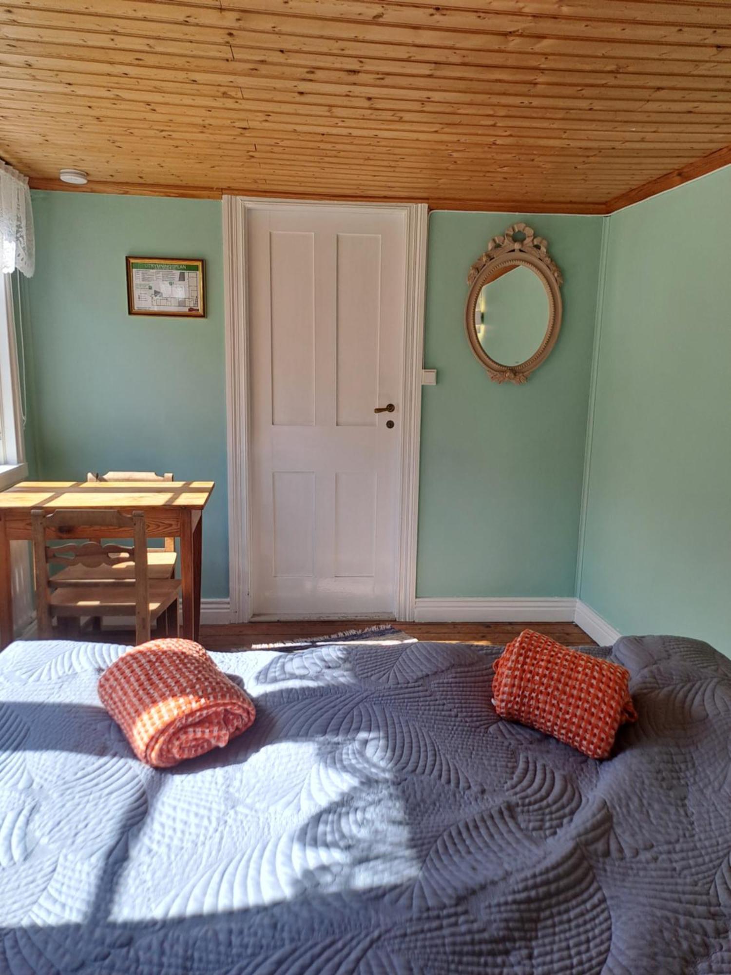 וארברג Apelviksgarden B&B מראה חיצוני תמונה