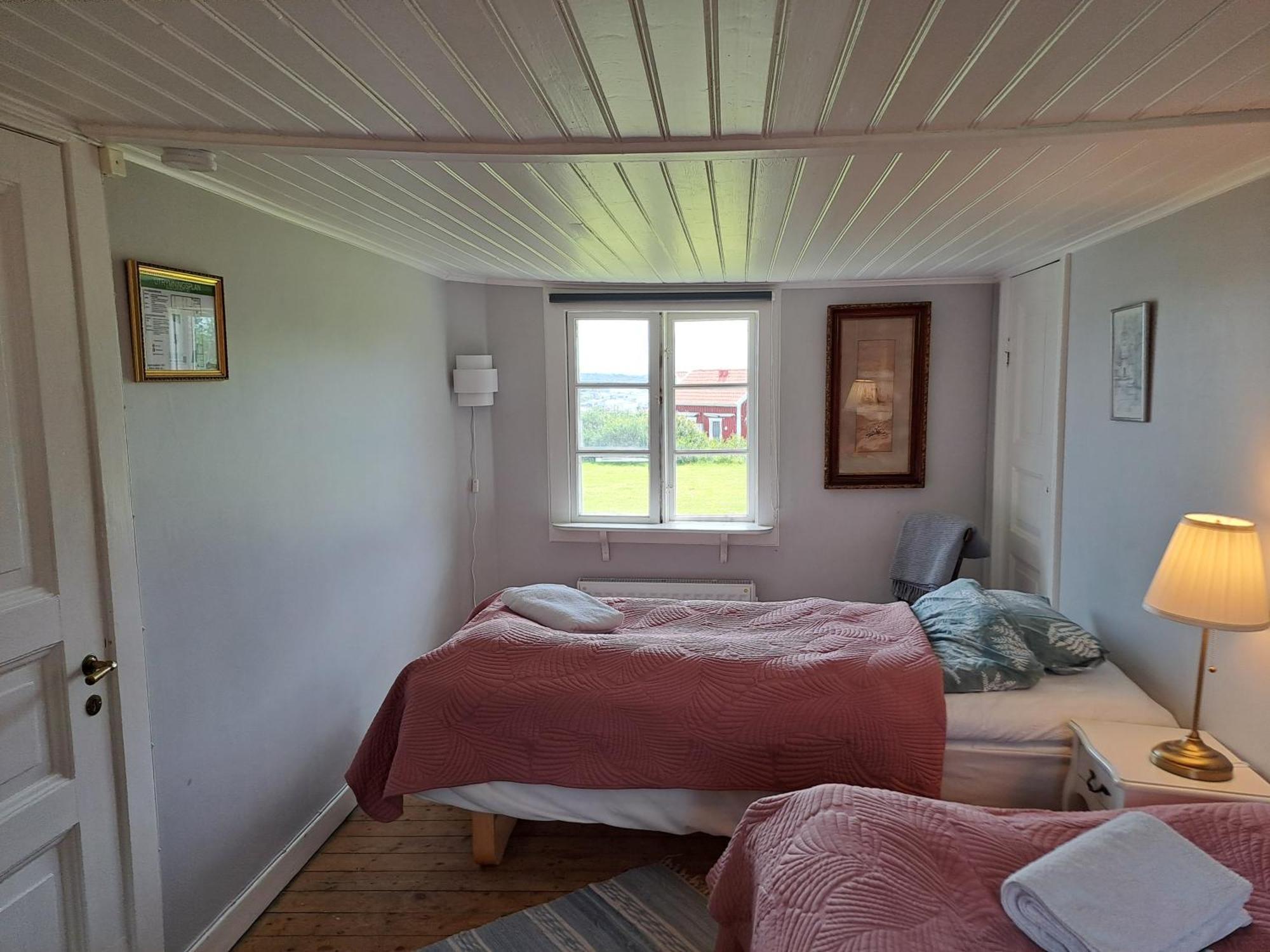 וארברג Apelviksgarden B&B מראה חיצוני תמונה